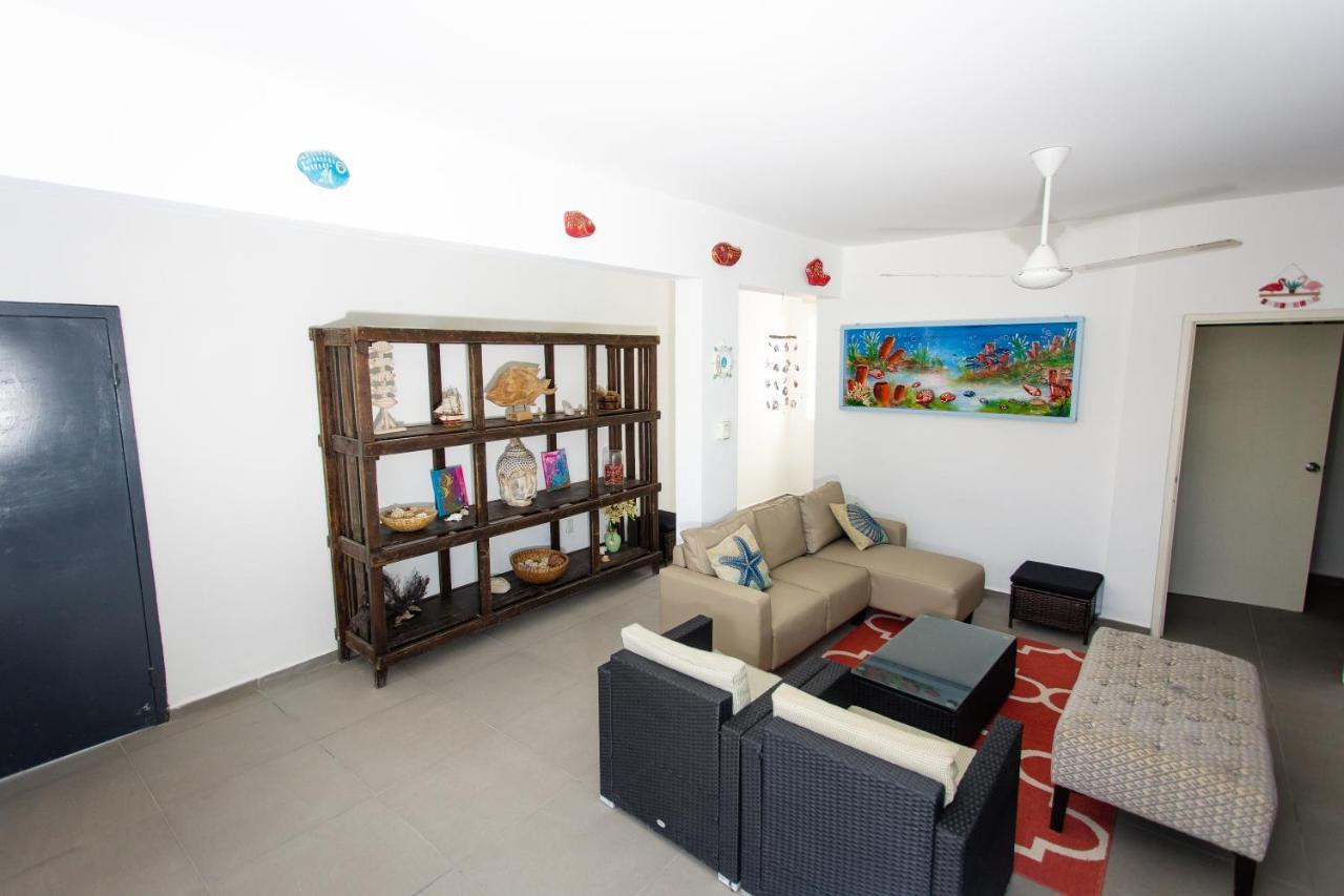 Westpunt Beach Apartments 威廉斯塔德 外观 照片